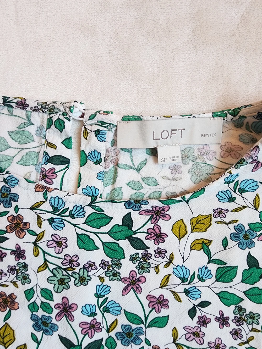 LOFT Puff-Sleeve Peasant Blouse with Colorful Floral Print Lightweight